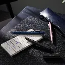 Grip 2011_black, classic blue, pale rose_PS_Office.webp