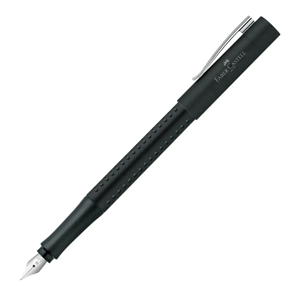 140901_Grip 2011 fountain pen, nib width M, black_PM4_Office.webp