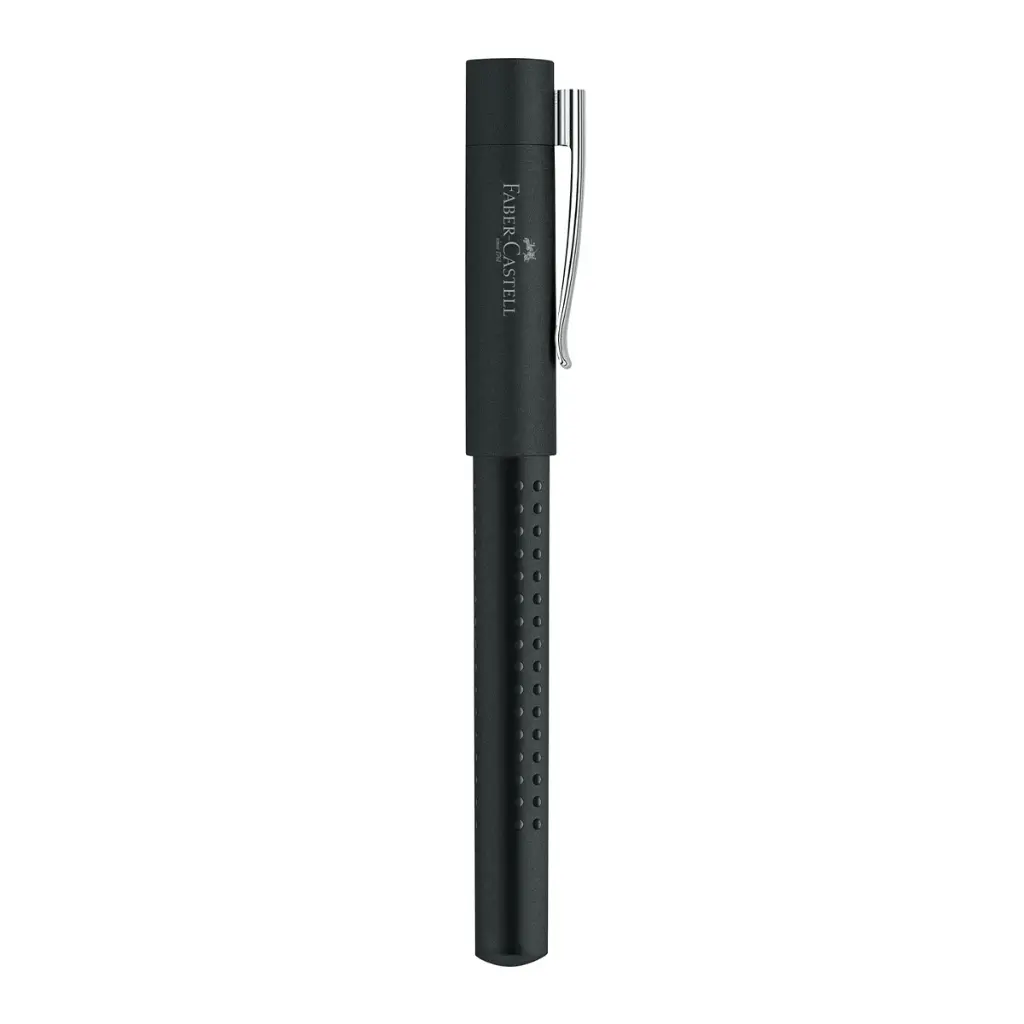140901_Grip 2011 fountain pen, nib width M, black_PM3_Office.webp