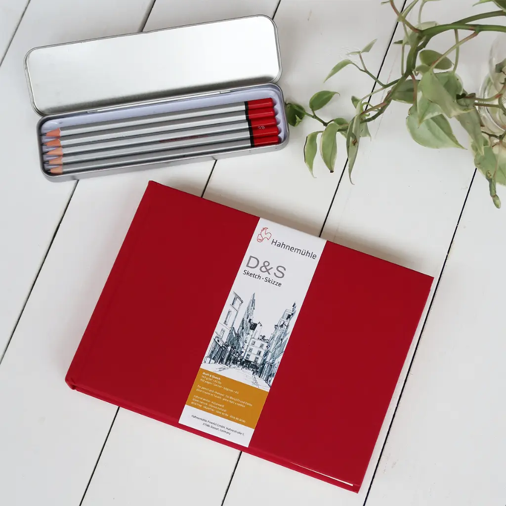 sketch-book-ds-red.webp