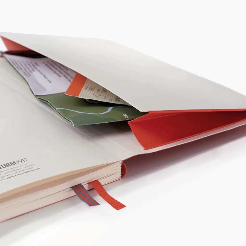 liberta leuchtturm outline-2.webp