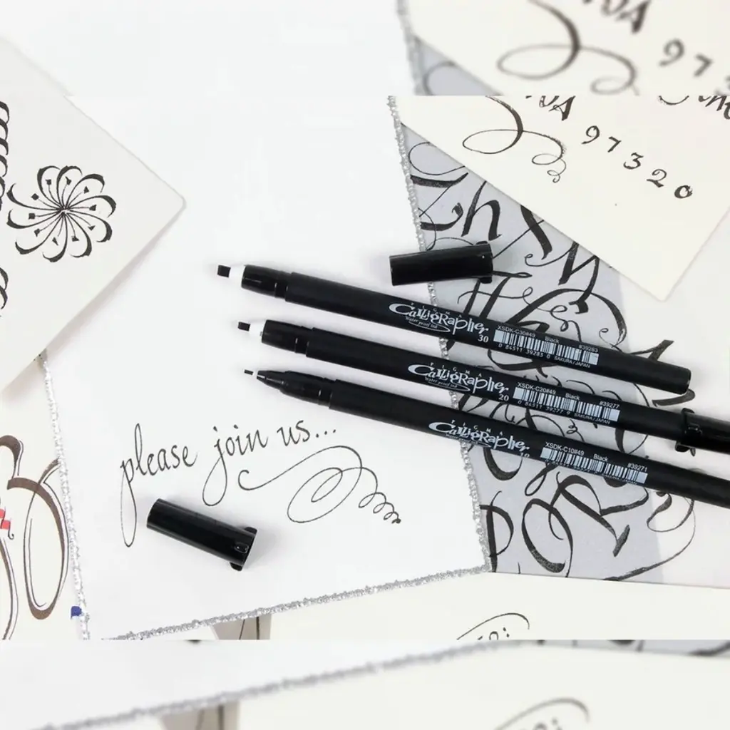 Marcador Pigma Calligrapher Base al Agua (4).webp