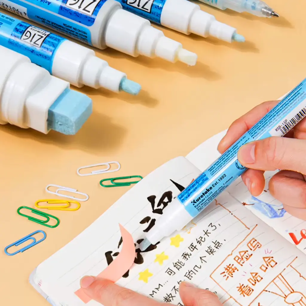 kuretake 2 way glue-1.webp