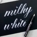 kuretake-fudebiyori-milky-white.webp