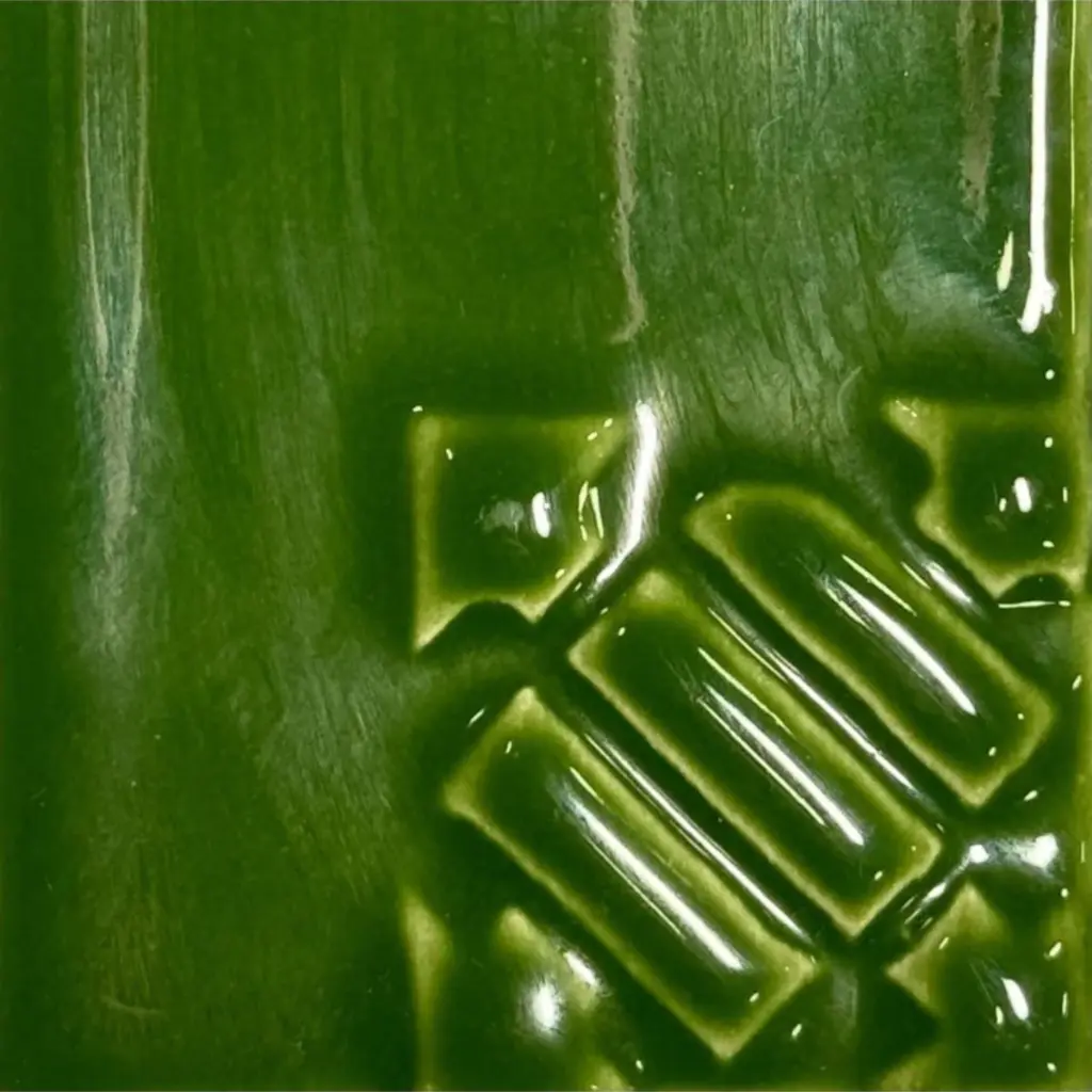 EKA 05_101 Verde Oscuro.webp