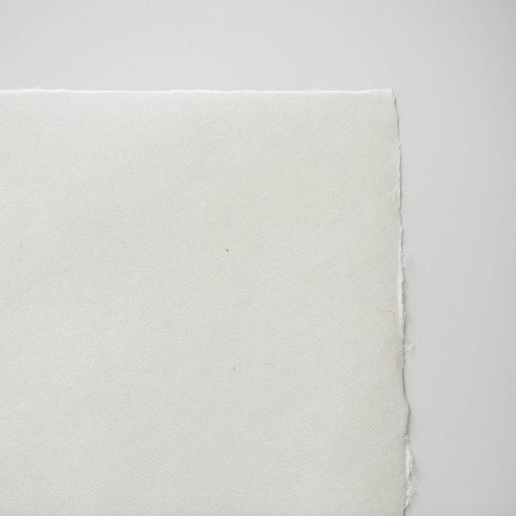 papel-ediciones-fine-art-awagami-natural-kozo-select-46gr-43x52cm-1.webp