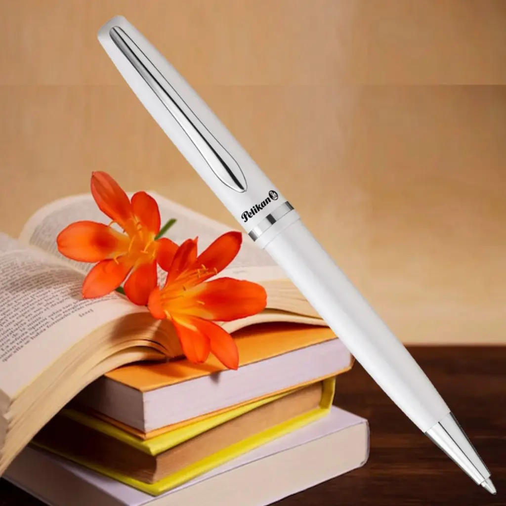 [807227] Bolígrafo Pelikan Jazz Elegance (Blanco Perla) (3).webp