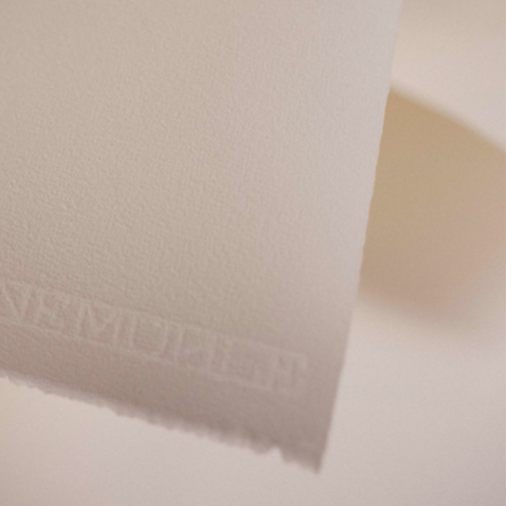 Resma Papel Grabado Profesional Hahnemuhle 300gr Blanco Natural 53x78 cm 25 Pliegos