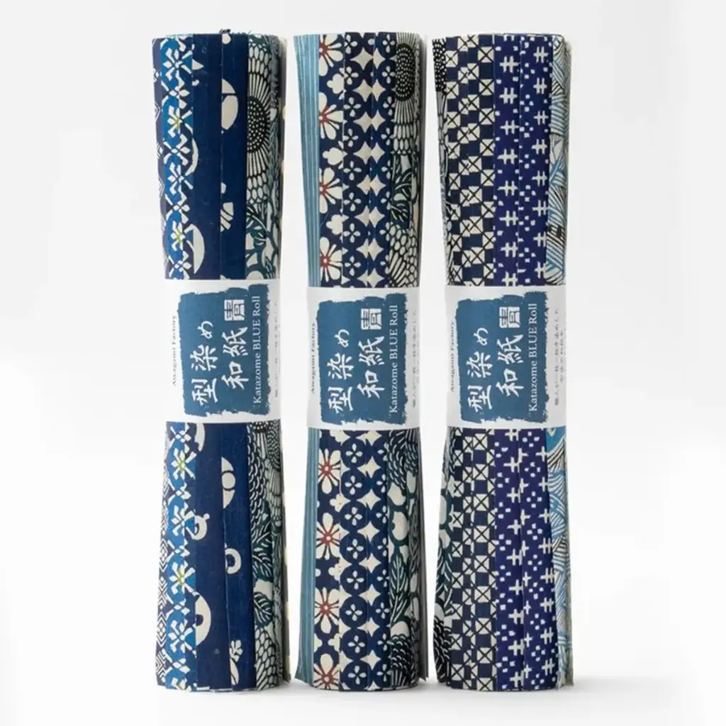 Rollo de Papel Awagami Katazome Teñido a Mano 30x47.5 cm 30 Hojas Patrones Azules